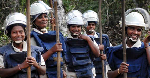 Sri Lanka Signs UN Anti-Landmine Treaty